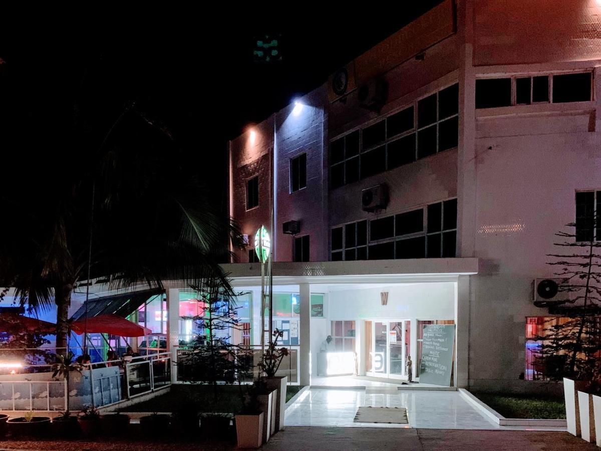 Woodpecker Resort Hotel Banjul Eksteriør bilde