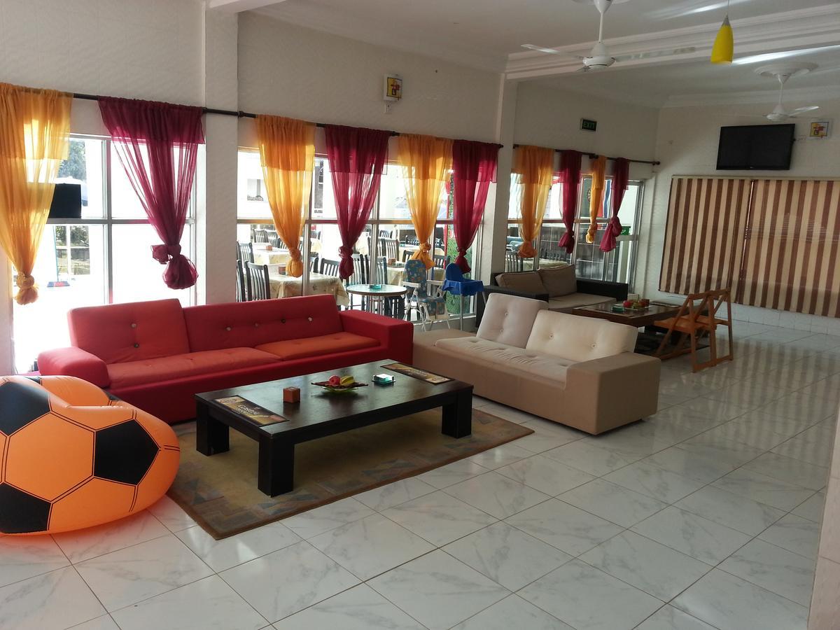 Woodpecker Resort Hotel Banjul Eksteriør bilde